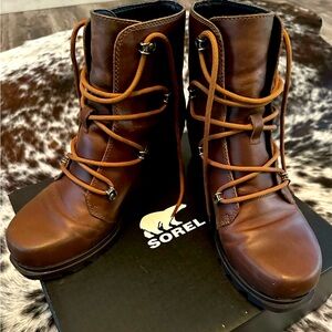 Sorel Wedge boots